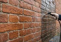 Solvent-based façade impregnating agents